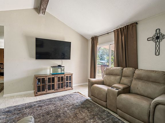 2nd image of 131 Northill Dr