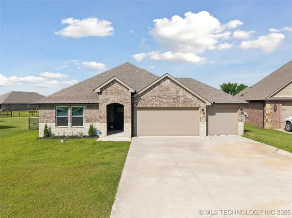 11340 S 282nd East Ave, Coweta, OK 74429