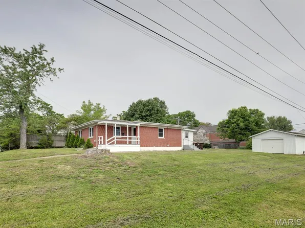 324 E Olive St, Palmyra, MO 63461