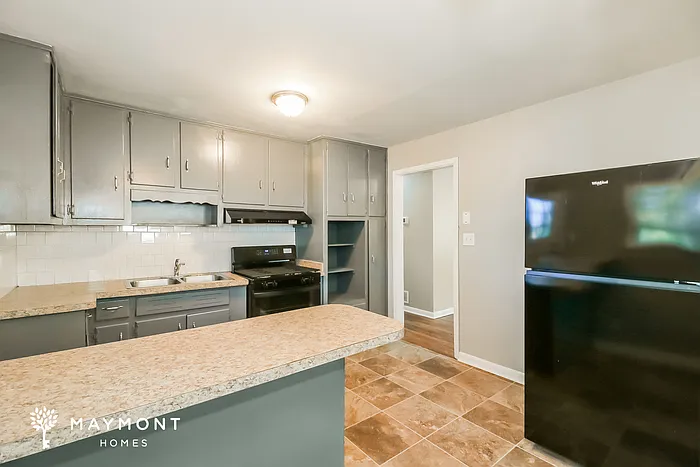 8542 Taylor Rd — Photo 7