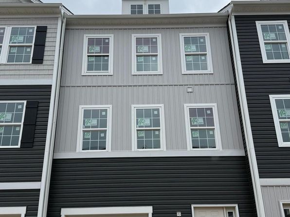 3 Baybreeze Dr, Waretown, NJ 08758
