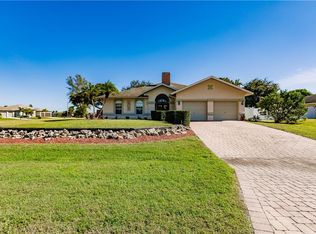 3711 SW 14th Pl, Cape Coral, FL 33914