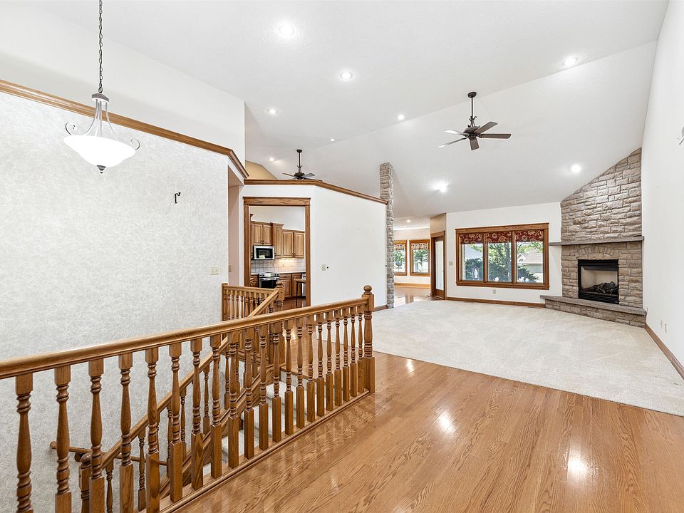 2502 Maclean Cir, Salina, KS 67401 | Zillow