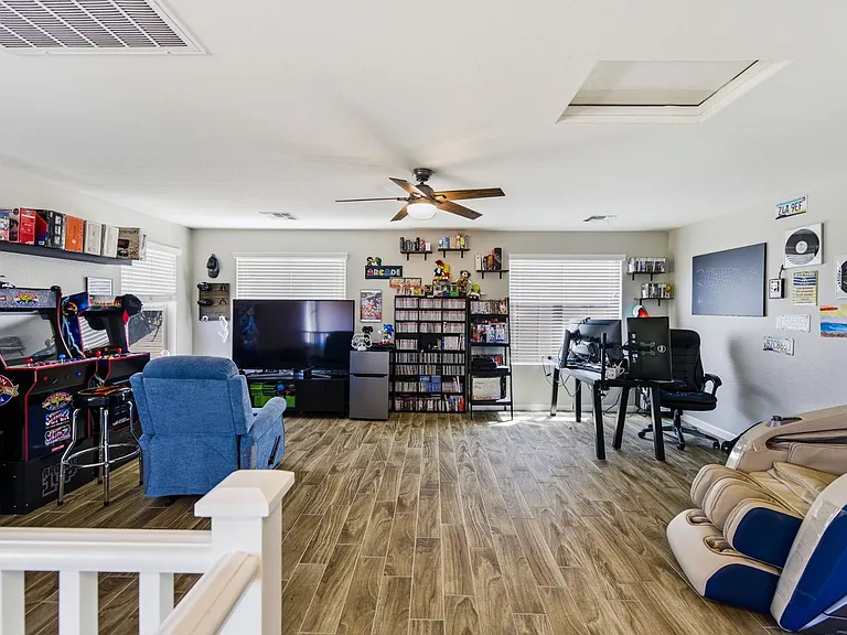 2220 E Flintlock Dr — Photo 12