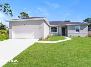 755 Darby Ave SW, Palm Bay, FL 32908