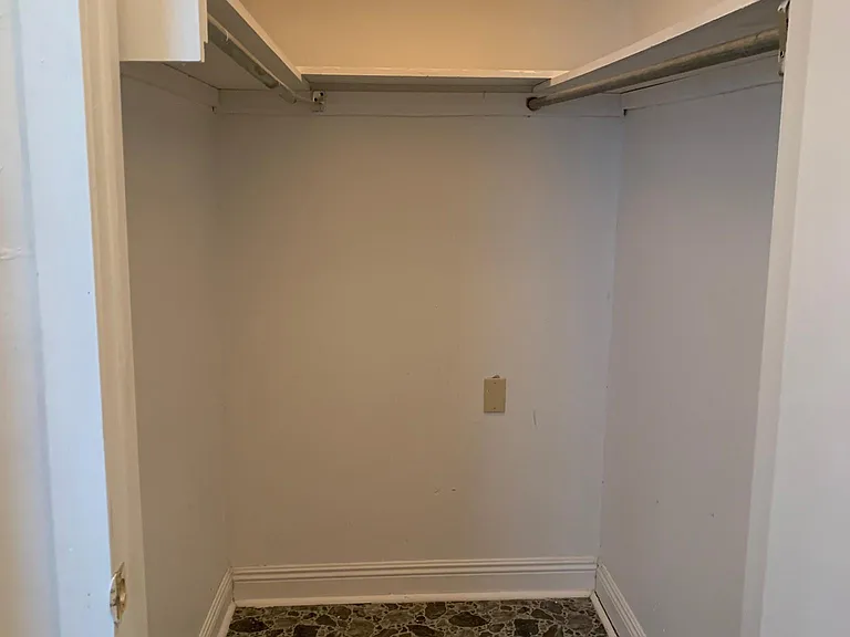 4923 Magnolia St — Photo 8
