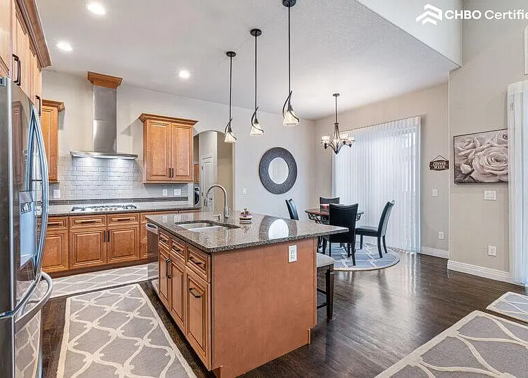 1131 S Balsam Ct — Photo 20