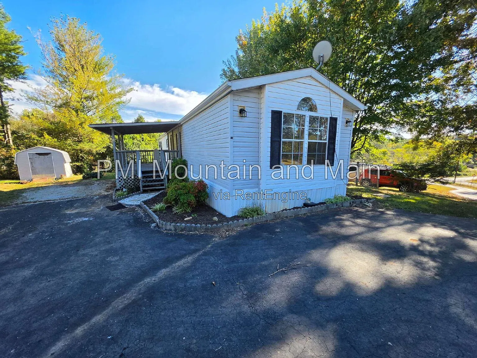 2 bed, 2.0 bath, $1,695 — Photo 2
