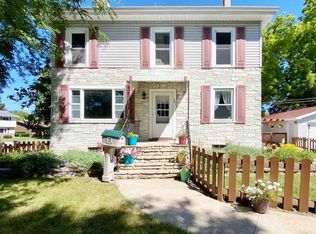 581 4th St, Fond Du Lac, WI 54935