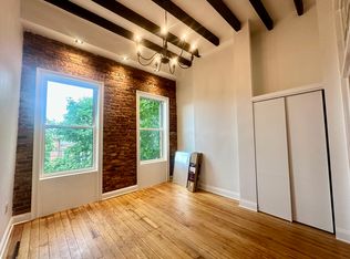 6060 Catalpa Ave #3L, Ridgewood, NY 11385