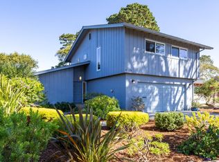 902 Maple St, Pacific Grove, CA 93950
