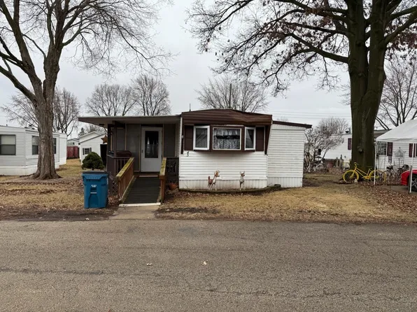 1600 Riverdale Rd #43, Rock Falls, IL 61071