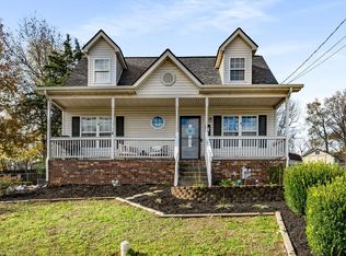 1204 Starwind Trl, La Vergne, TN 37086