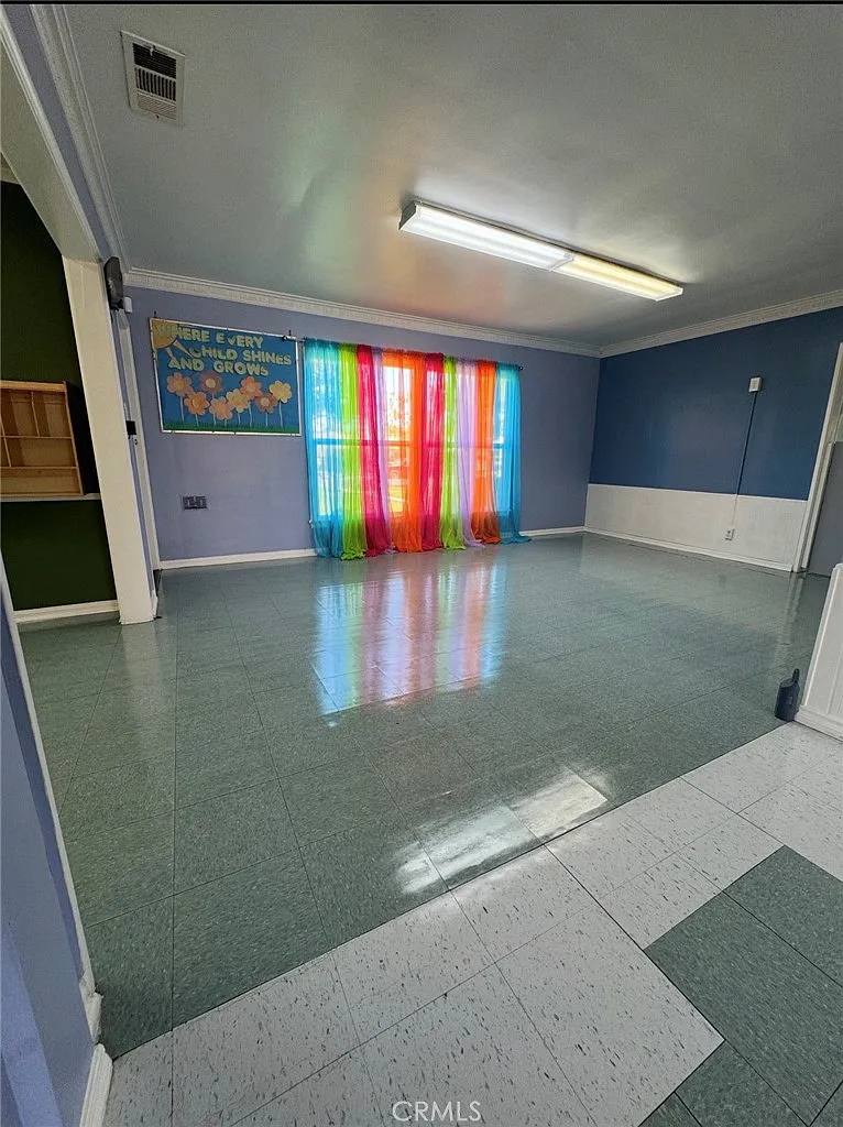 Studio, 1768 sqft, $7,200 — Photo 4