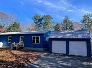 447 Ridge Rd, Bowdoinham, ME 04008