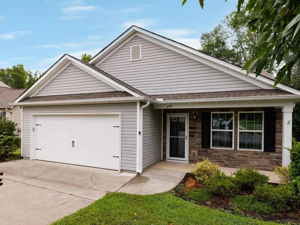 629 Fountainbrook Ln, Fountain Inn, SC 29644