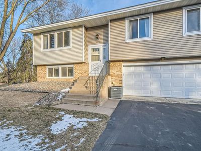 420 96th Ln NE, Blaine, MN, 55434