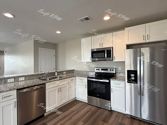 4th image of 707 N 2nd St #1