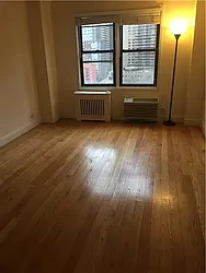 Rented by R New York