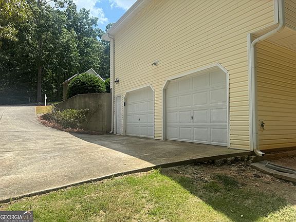 4th image of 67 Wolfridge Ct