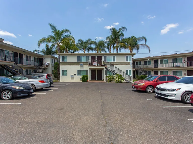1st Month Free Limited Time Only Your New Home Awaits In El Cajon! — Photo 2