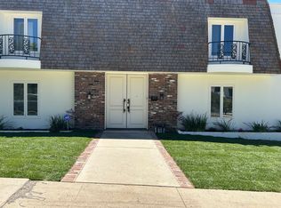 16608 Park Lane Cir, Los Angeles, CA 90049