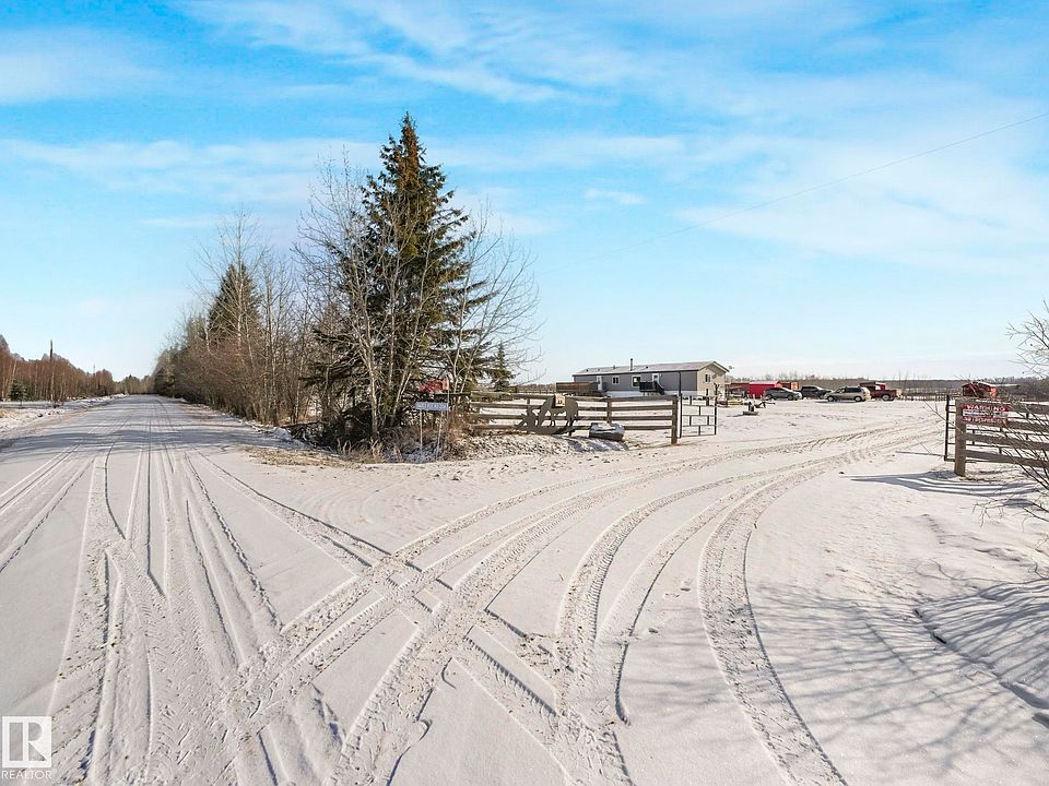 1st image of 56003 Range Rd #20A