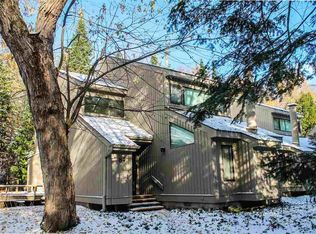 506 Harbor Dr W #84, Harbor Springs, MI 49740