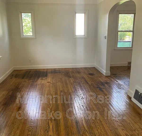 78 E Fairmount Ave #1 — Photo 2