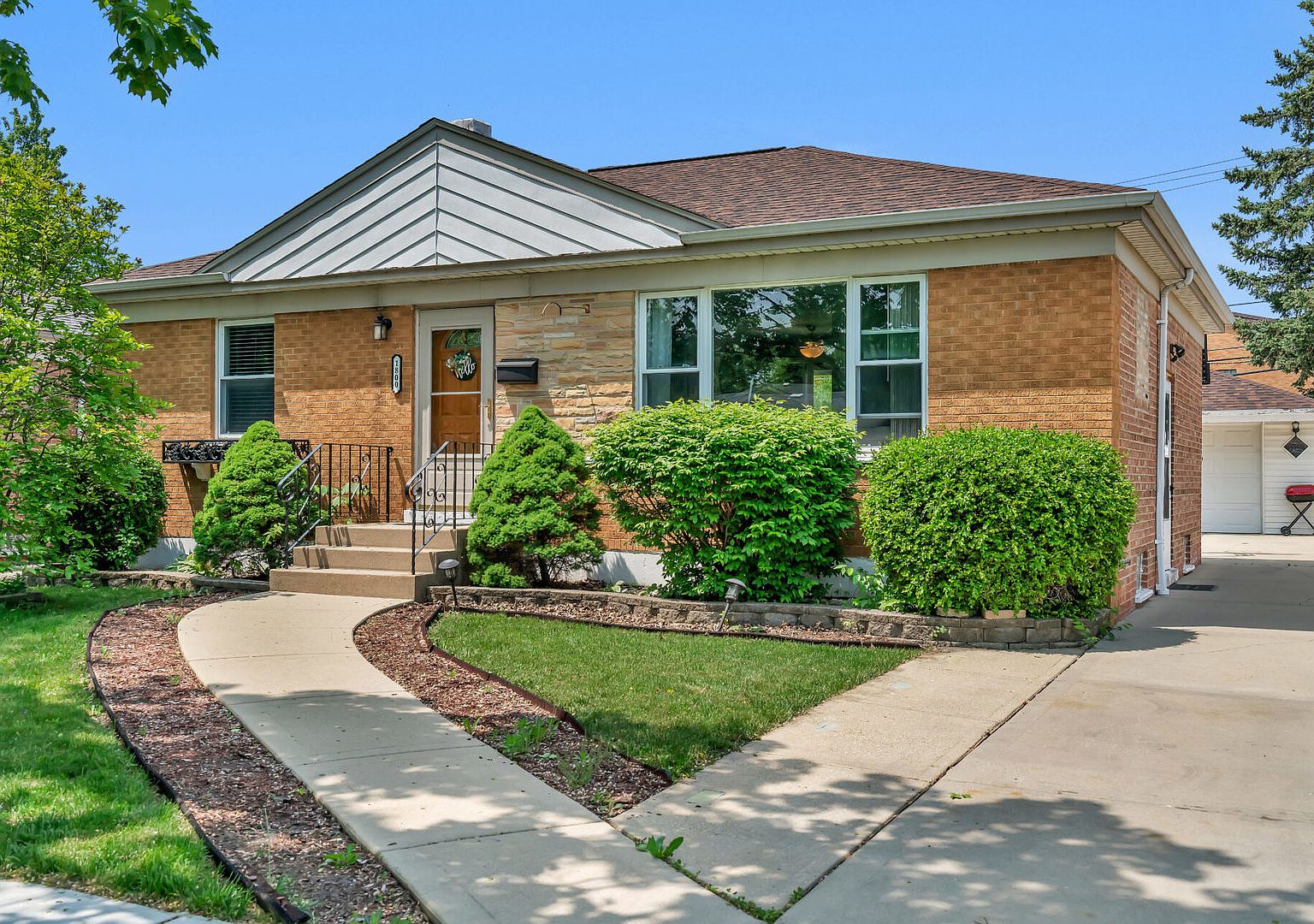 1800 Mayfair Ave, Westchester, IL 60154 Zillow