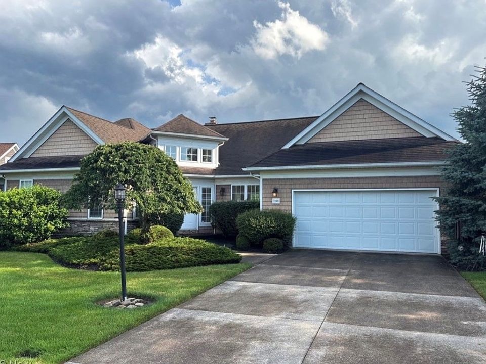 1st image of 7260 Annadale Dr