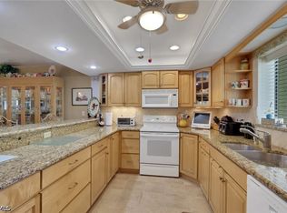 4498 Windjammer Ln APT 2B, Fort Myers, FL 33919