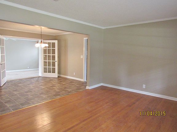 2nd image of 100 Briarwood Dr
