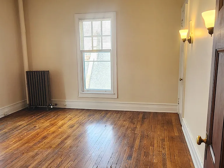 St. James Court Historic Apartments — Photo 63