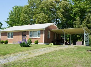 250 Hunter Rd, Brookneal, VA 24528