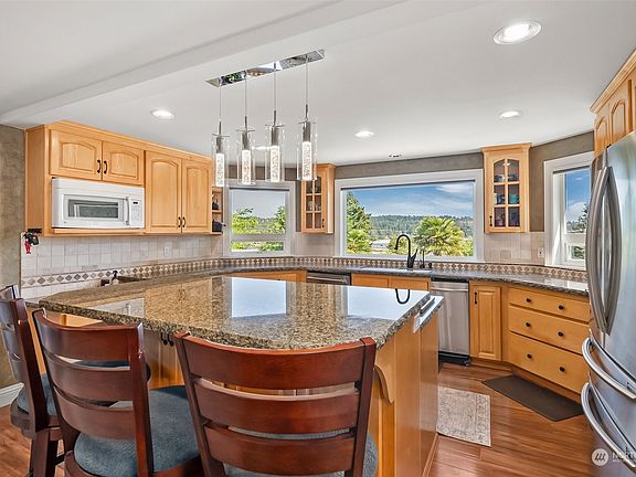 5th image of 7513 139th Street Ct NW