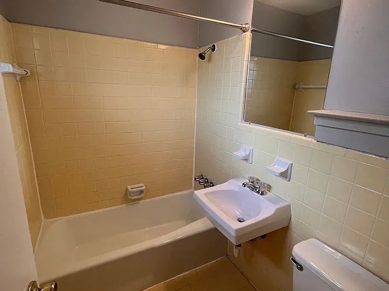 4712 Depew Ave — Photo 6