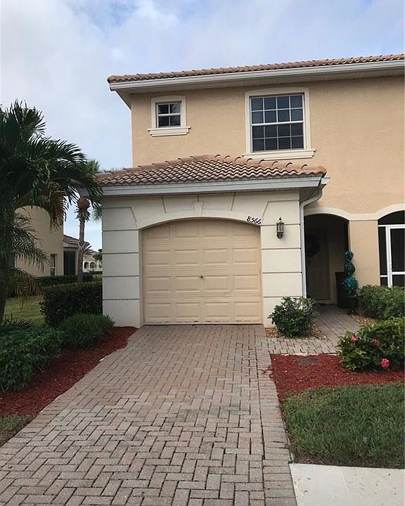 1st image of 8566 Athena Ct