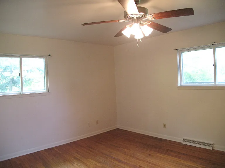 1116 W Moss Ave #A2 — Photo 8