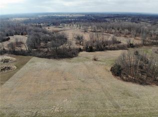 21 Cessna Dr, Holt, MO 64048