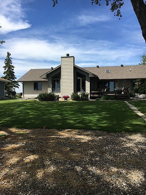 1st image of 232 N Lake Dr