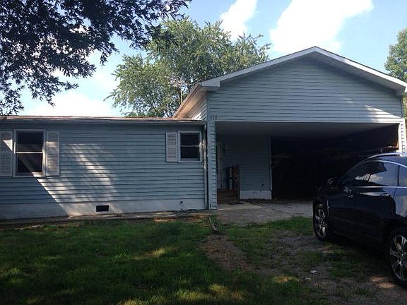 2nd image of 118 Woodcroft Dr