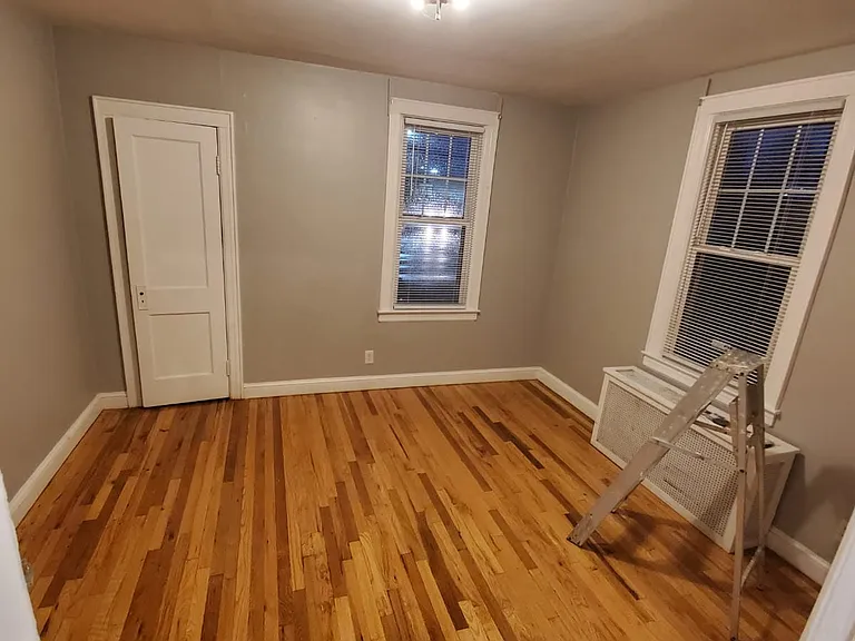 176 Hicksville Rd — Photo 3