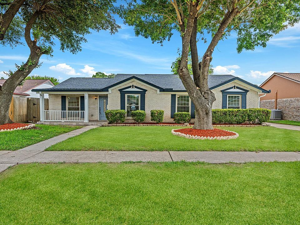 1st image of 9227 Vickijohn Dr