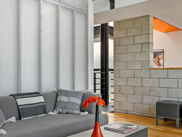 1315 Innes Pl — Photo 12