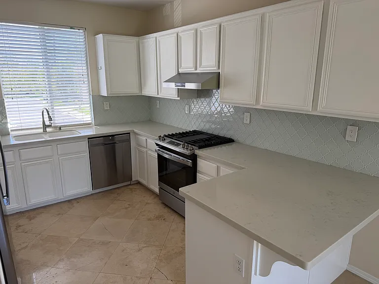 10261 Boyd Dr — Photo 14