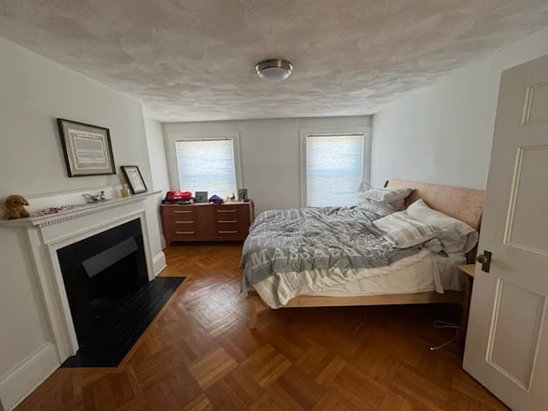 1714 Beacon St — Photo 10