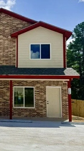 317 Lane Dr #B — Photo 2