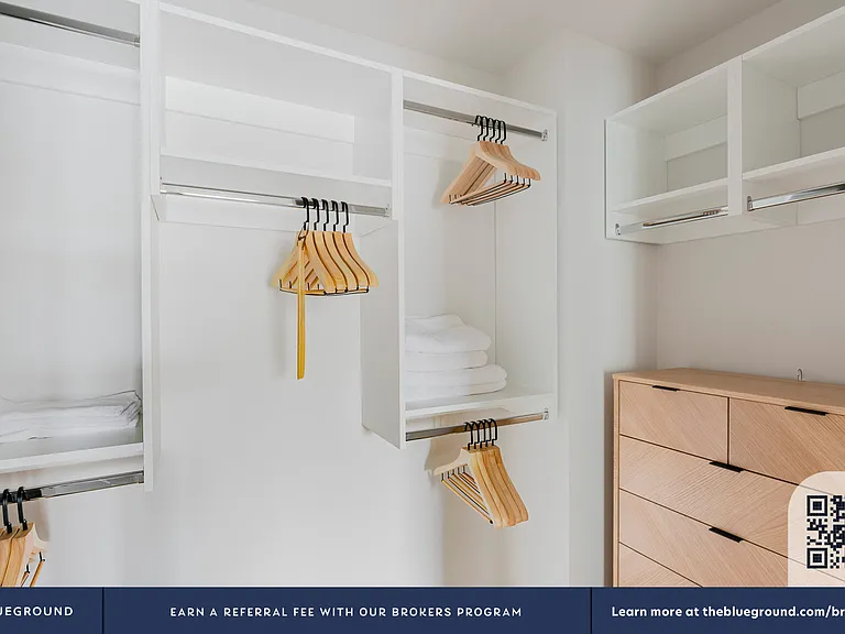 Walk-in Closet
