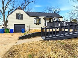 3717 Midview Ave, Bridgeton, MO 63044